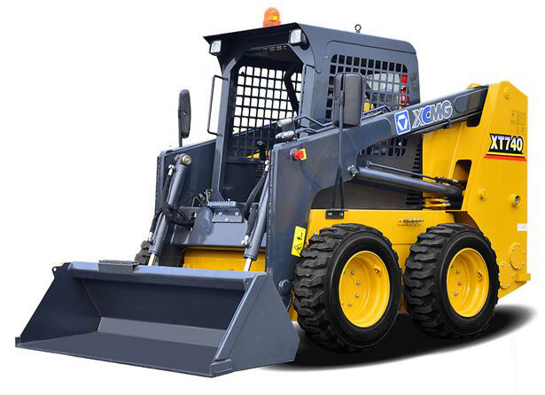 XT740